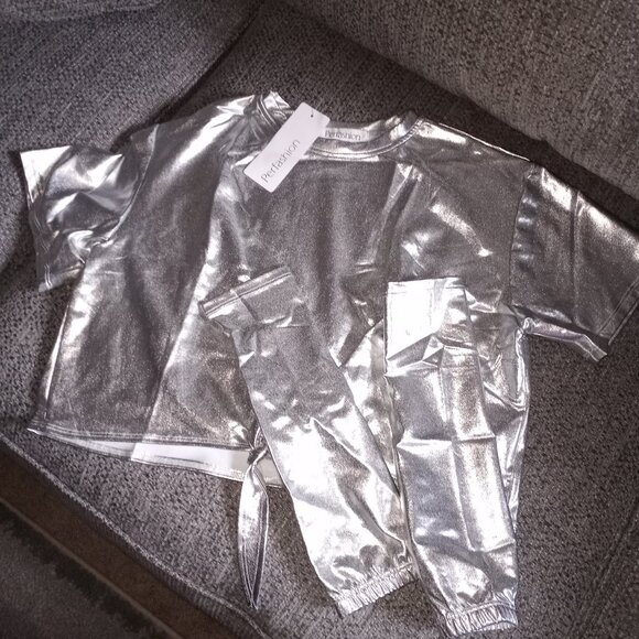 Girls Metallic Shiny Tie Front Knot Crop Top W/Arm Sleeves for Dancing, 12-13 yr - Picture 11 of 11